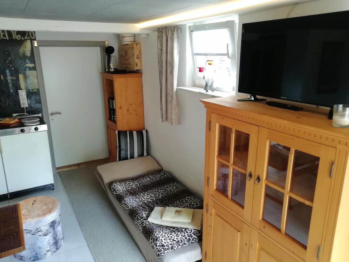 Friedrichsgrun Kleines Studio Im Eichenwaeldchen, 1 Zimmer Kueche Bad מראה חיצוני תמונה