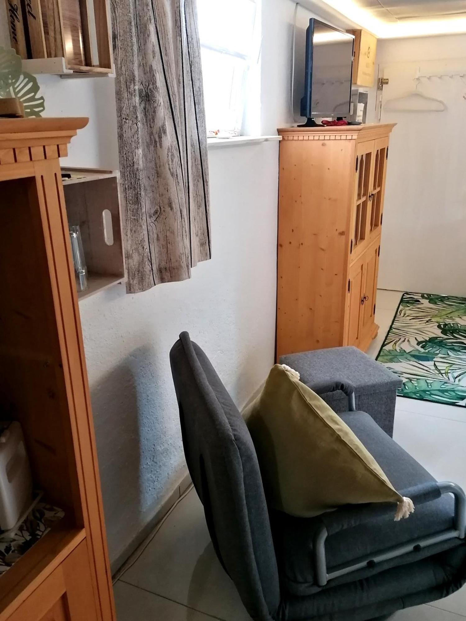 Friedrichsgrun Kleines Studio Im Eichenwaeldchen, 1 Zimmer Kueche Bad מראה חיצוני תמונה