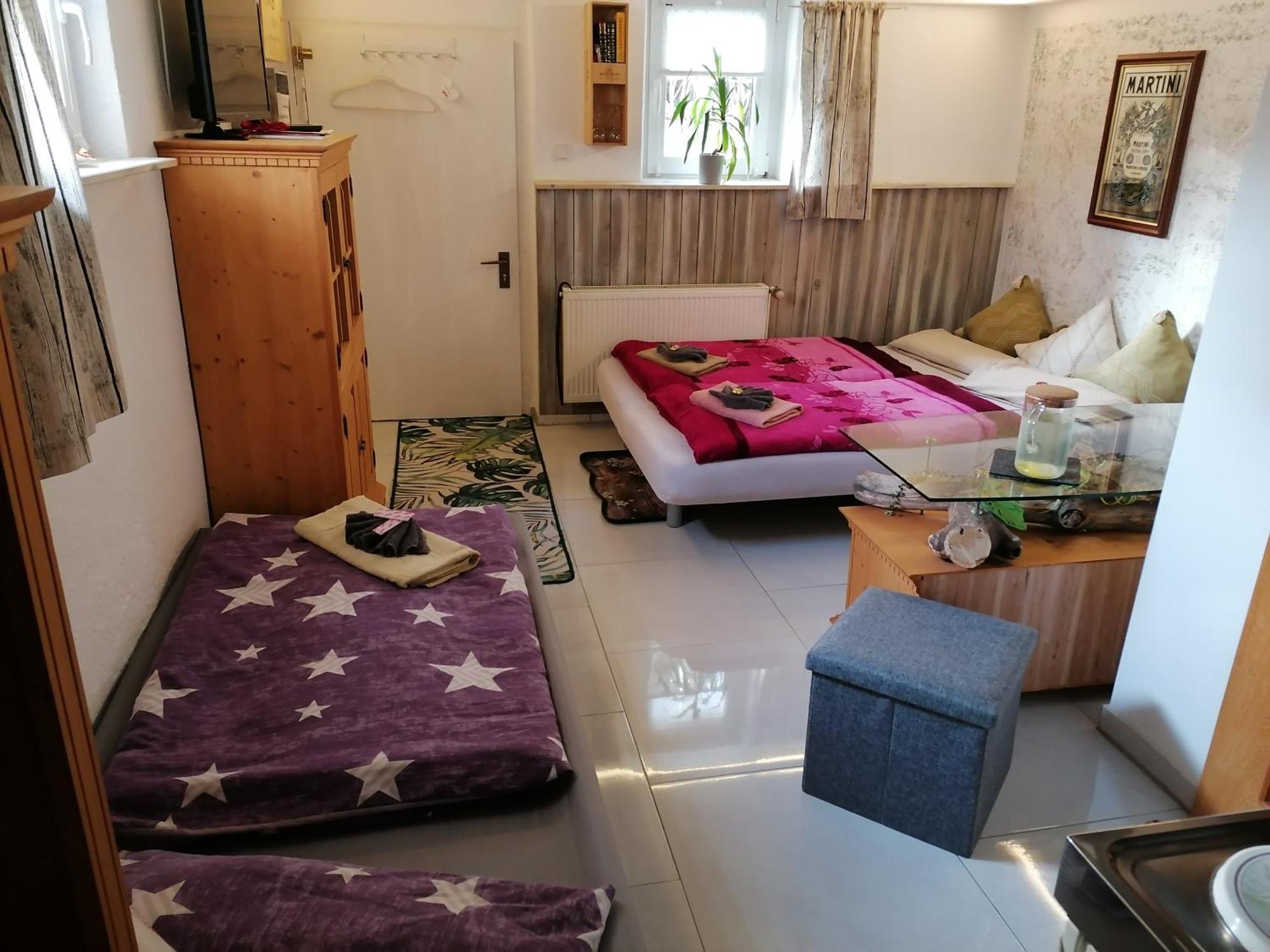 Friedrichsgrun Kleines Studio Im Eichenwaeldchen, 1 Zimmer Kueche Bad מראה חיצוני תמונה